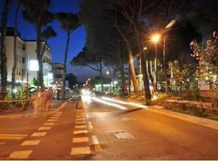 Apartment In 31277 Rosolina Mare